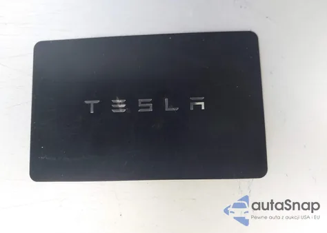 2026 Tesla Model Y Long Range Dual Motor All-Wheel Drive из США, поврежденный, VIN 7SAYGDED0TF412980